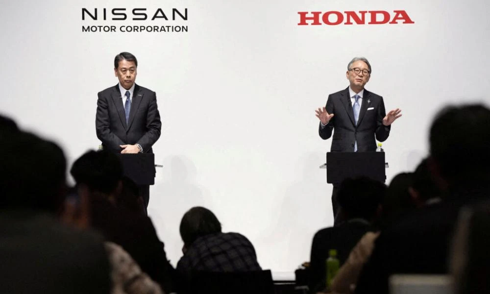 Ιαπωνικό mega deal στα αυτοκίνητα: Honda και Nissan προς συγχώνευση